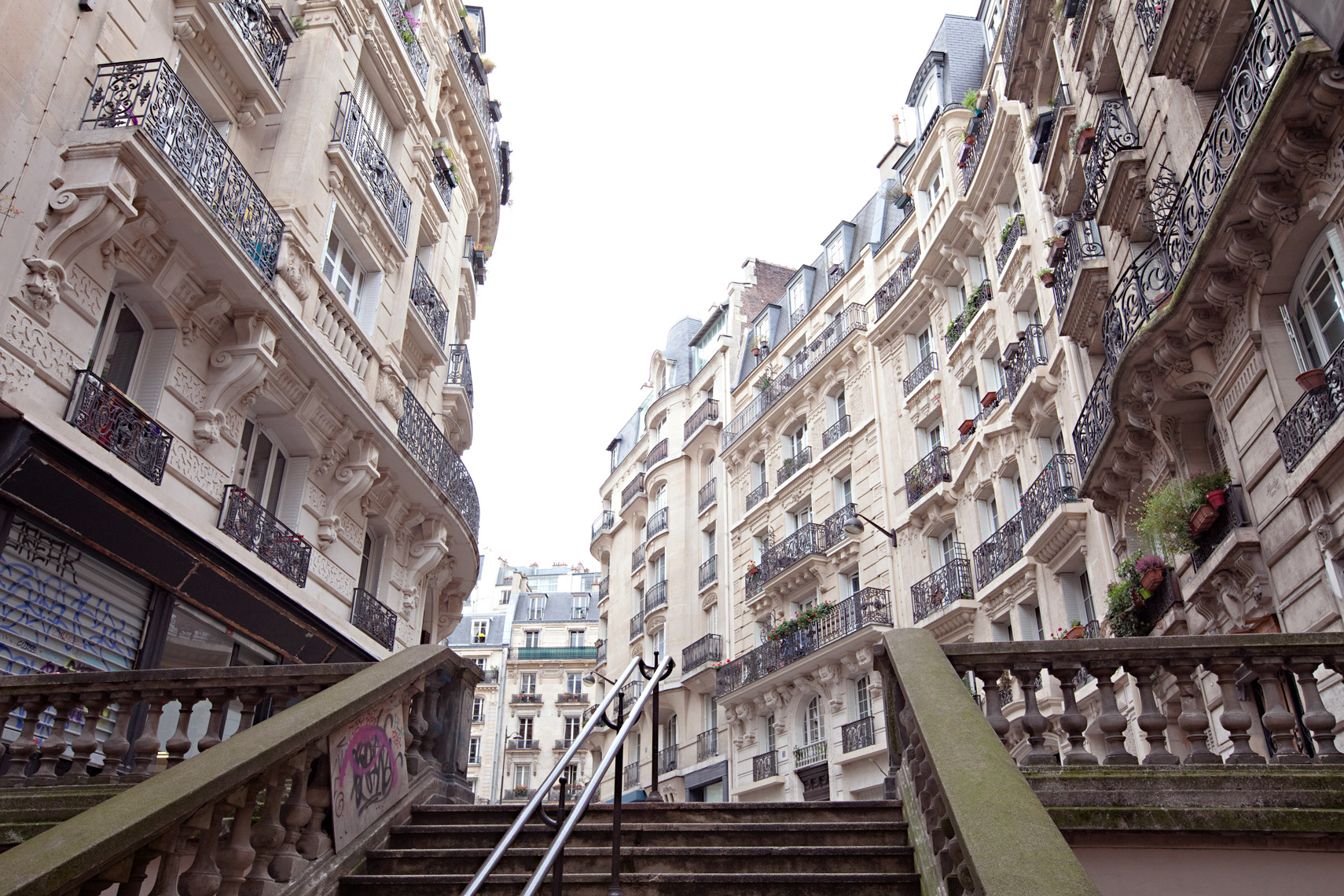 FILETI_PLACE_PARIS_8739